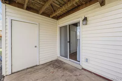 9169 N Swan Circle, Brentwood, MO 63144 - Photo 23