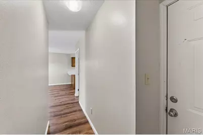 2306 Canyonlands Drive #D, Maryland Heights, MO 63043 - Photo 3