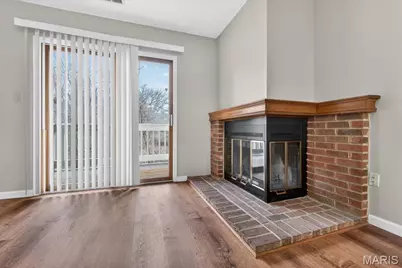 2306 Canyonlands Drive #D, Maryland Heights, MO 63043 - Photo 9