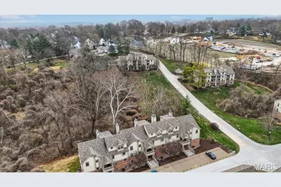 2306 Canyonlands Drive #D, Maryland Heights, MO 63043 - Photo 25