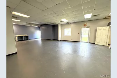 120 W Washington Street, St James, MO 65559 - Photo 17