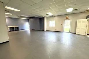 120 W Washington St, St James, MO 65559 - Photo 17