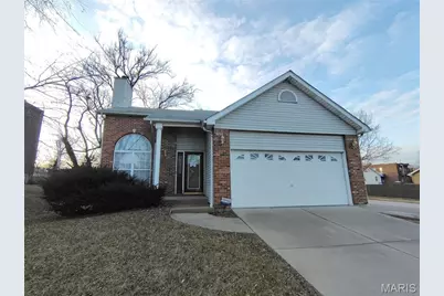 1543 Hogan Street, Saint Louis, MO 63106 - Photo 3