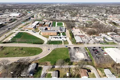 512 Sonderen Street, O'Fallon, MO 63366 - Photo 9