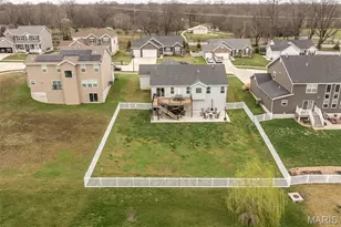 319 Narrowleaf Ln, O'Fallon, MO 63366 - Photo 43