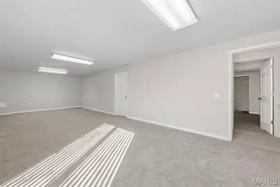 1833 Baxter Ridge Drive, Chesterfield, MO 63017 - Photo 39