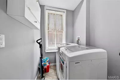 1468 E Warne Avenue, Saint Louis, MO 63107 - Photo 11