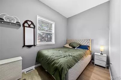 1468 E Warne Avenue, Saint Louis, MO 63107 - Photo 7