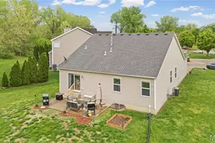 2664 Shorewood Dr, Florissant, MO 63031 - Photo 23