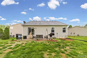 2664 Shorewood Dr, Florissant, MO 63031 - Photo 19