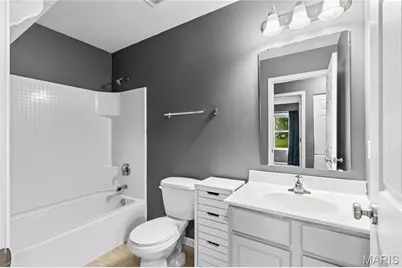 2664 Shorewood Drive, Florissant, MO 63031 - Photo 11