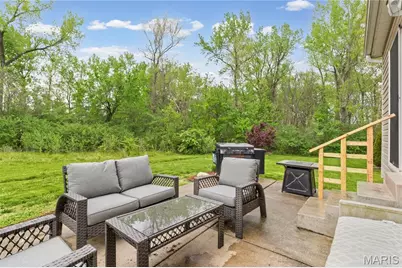 2664 Shorewood Drive, Florissant, MO 63031 - Photo 21
