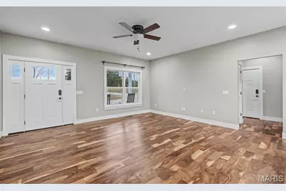 673 W Highway D, Wentzville, MO 63385 - Photo 7