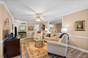 705 Lofty Point Dr, Ballwin, MO 63021 - Photo 9