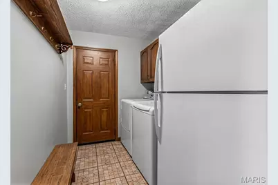 7008 Holly View Court, Unincorporated, MO 63129 - Photo 13