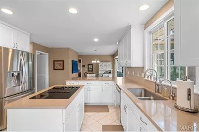 718 Chancellor Heights Drive, Manchester, MO 63011 - Photo 27