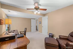 718 Chancellor Heights Dr, Manchester, MO 63011 - Photo 51