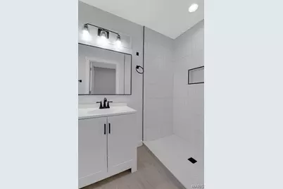 4600 Nelson Drive, Northwoods, MO 63121 - Photo 17