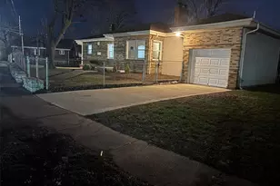 2555 Telegraph Rd, Mehlville, MO 63125 - Photo 9