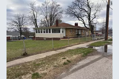 2555 Telegraph Road, Mehlville, MO 63125 - Photo 1