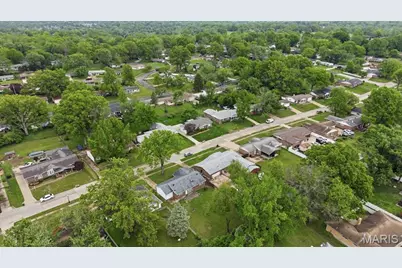 3650 Estates Drive, Florissant, MO 63033 - Photo 39