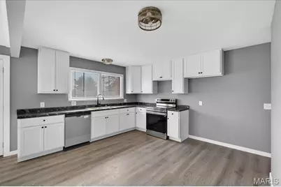 3650 Estates Drive, Florissant, MO 63033 - Photo 21