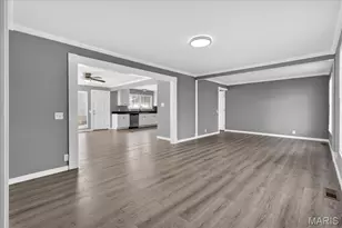 3650 Estates Dr, Florissant, MO 63033 - Photo 3