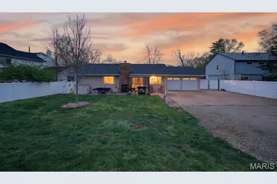 825 Dinard Drive, Saint Louis, MO 63021 - Photo 29