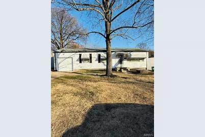 9720 Gloucester Drive, Bellefontaine Neighbors, MO 63137 - Photo 1