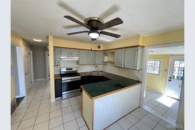 1908 Wismer Avenue, Overland, MO 63114 - Photo 9