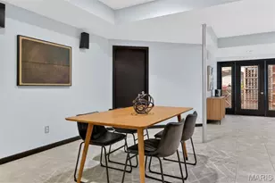 11 Fielding Rd, Ladue, MO 63124 - Photo 37