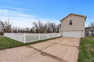 517 Copper Meadows Ln, O'Fallon, MO 63368 - Photo 41