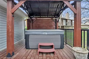 13 Greenfield Dr, Saint Peters, MO 63376 - Photo 37