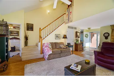 16 Village At 4 #B, Cuba, MO 65453 - Photo 3
