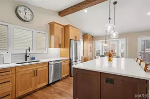 10152 Morgan Ridge Dr, Affton, MO 63123 - Photo 11