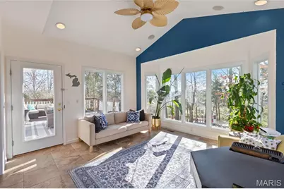 4901 Sunset Oaks Lane, Saint Louis, MO 63128 - Photo 15