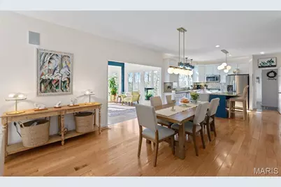 4901 Sunset Oaks Lane, Saint Louis, MO 63128 - Photo 9