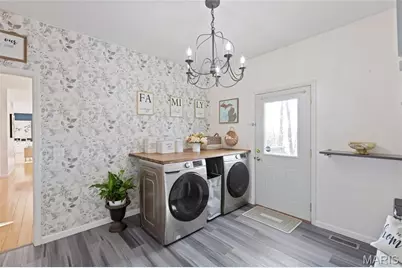 4901 Sunset Oaks Lane, Saint Louis, MO 63128 - Photo 23