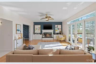 4901 Sunset Oaks Lane, Saint Louis, MO 63128 - Photo 11