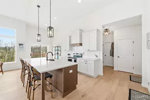 200 Copper Stone Ct, Wentzville, MO 63385 - Photo 5