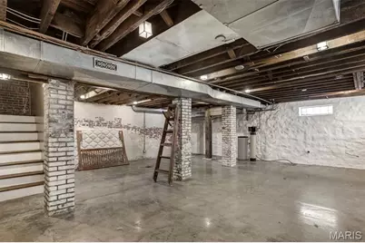 310 N Newstead Avenue, Saint Louis, MO 63108 - Photo 63