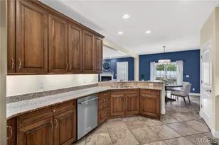 909 Cleveland Ave, Kirkwood, MO 63122 - Photo 17