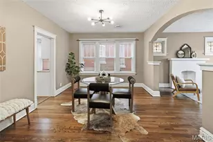 4947 Murdoch Ave, Saint Louis, MO 63109 - Photo 3