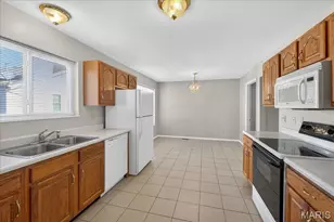 164 Keystone Crossing Dr, O'Fallon, MO 63368 - Photo 15