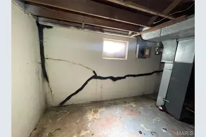 8870 Saint Cyr Drive, Jennings, MO 63136 - Photo 25