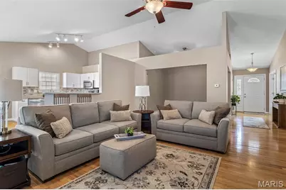 7225 Crystal Lake Court, Saint Louis, MO 63129 - Photo 23