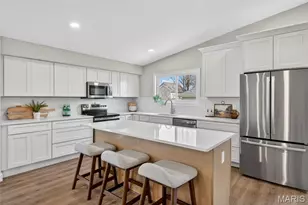 847 Palm Bay Dr, Ellisville, MO 63021 - Photo 13