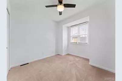 1105 Rue La Chelle Walk, Creve Coeur, MO 63141 - Photo 17