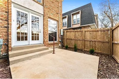 1105 Rue La Chelle Walk, Creve Coeur, MO 63141 - Photo 25
