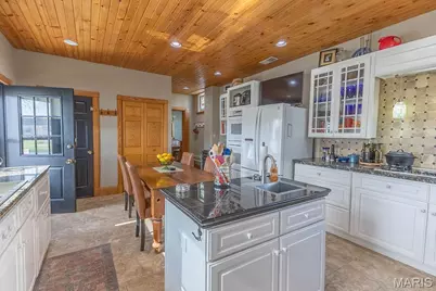 3210 Georgia Street, Louisiana, MO 63353 - Photo 7